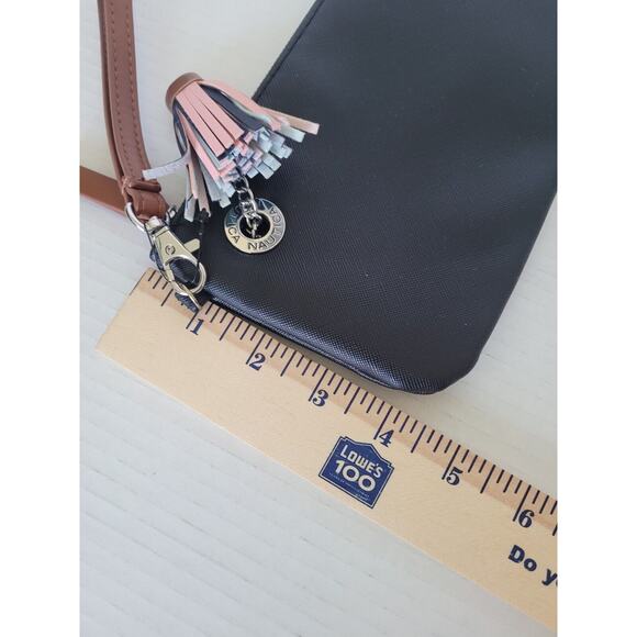 Ladies NAUTICA Black Wristlet With Tassel‎ - Picture 6 of 6